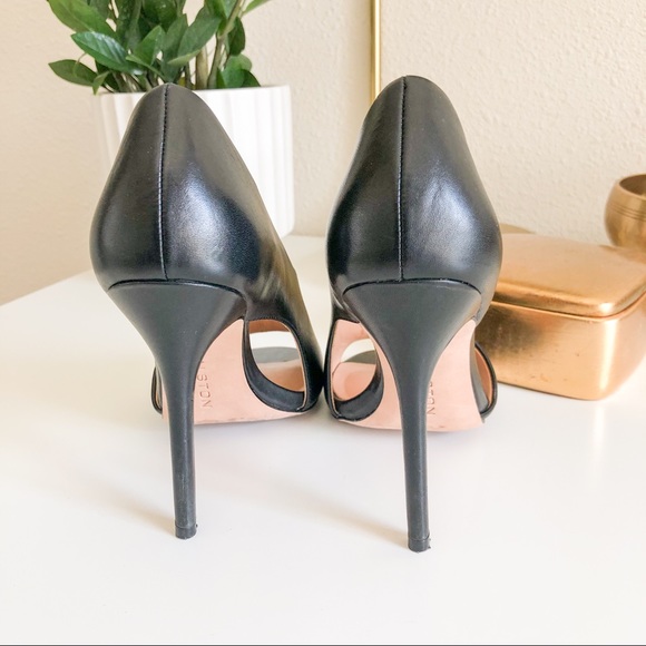 Halston Heritage | Lynn D'Orsay Leather Heels 5.5 - Picture 6 of 7